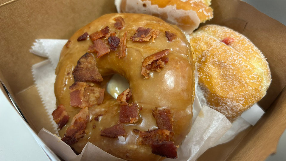 ReillysBakery_NationalDonutDay_June2025_Blog2.jpg